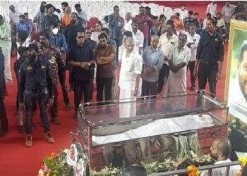 പ്രിയ സംവിധായകന് വിട; ഇൻഡോർ സ്റ്റേഡിയത്തിൽ പൊതുദർശനം