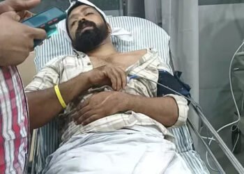 തിരഞ്ഞെടുപ്പുമായി ബന്ധപ്പെട്ട സംഘർഷം; യുഡിഎഫ് പ്രവർത്തകരെ ആശുപത്രിയിലെത്തി കസ്റ്റഡിയിലെടുത്ത് പോലീസ്