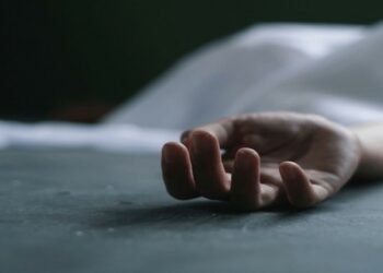 കണ്ണൂരിൽ അമ്മയും മകളും വീട്ടിനുള്ളിൽ മരിച്ച നിലയിൽ