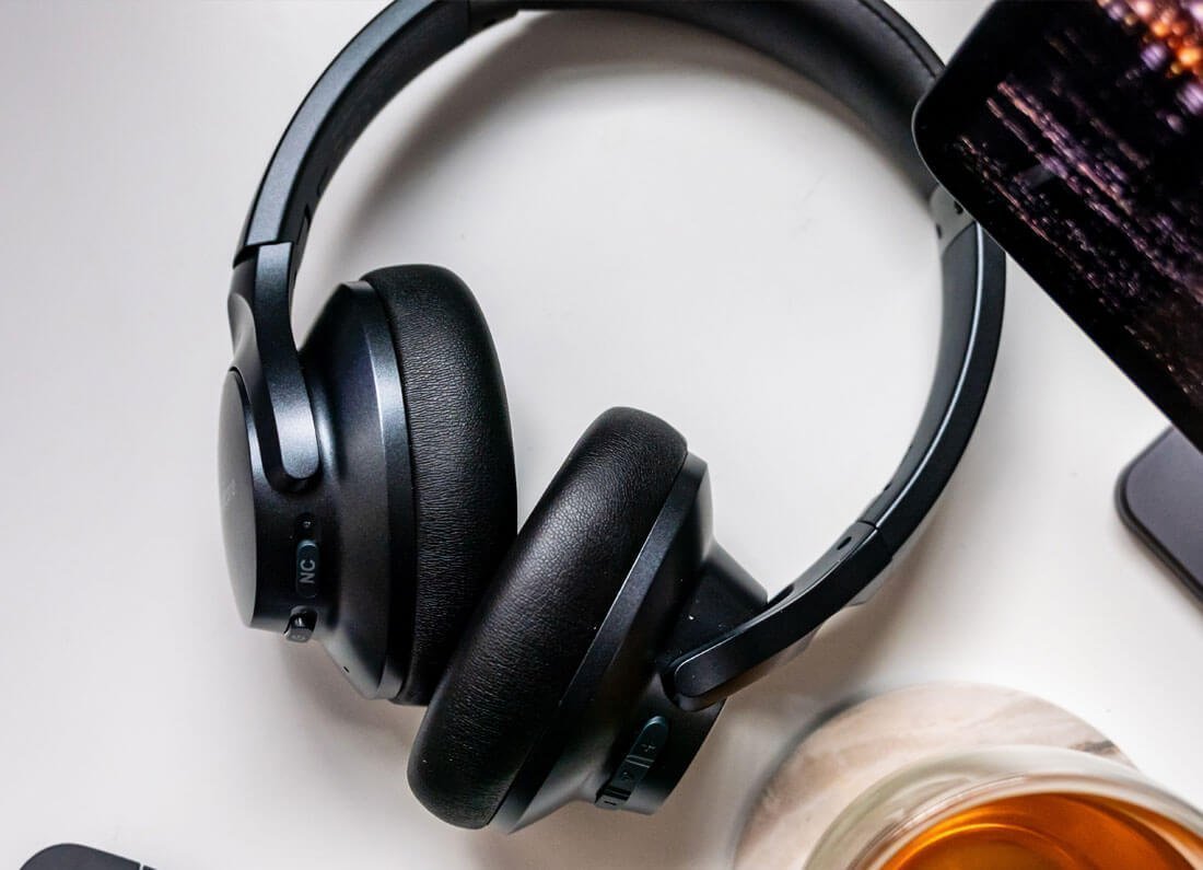 Sick And Tired Of mini head phones The Old Way? Read This