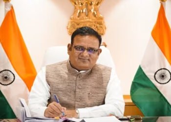 ആംആദ്മി പാർട്ടിക്ക് കനത്ത തിരിച്ചടി: ഡൽഹി മന്ത്രി രാജ്‌കുമാർ ആനന്ദ് രാജിവച്ചു