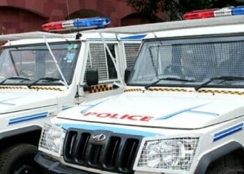 പോക്‌സോ കേസ് അതിജീവിത വീട്ടിനുള്ളില്‍ മരിച്ചനിലയില്‍; കൊലപാതകമെന്ന് സംശയം